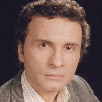 Александр Леонтьев